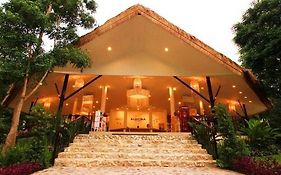 ออโรร่า รีสอร์ท กาญจนบุรี